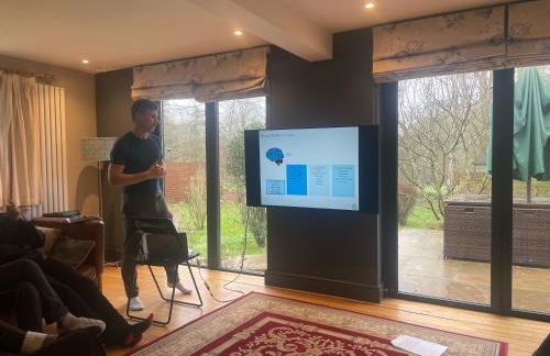 Modernised seven bedroom country house and garden with hot tub - Foto 14