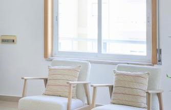 Spacious Apt Near Beach & Train, By TimeCooler - Foto 15