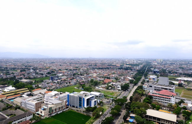 Cozy And Homey 2Br Tamansari Panoramic Apartment - Foto 17