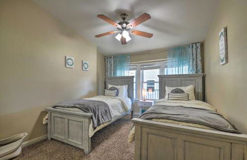 Spacious Granbury Home with Lakefront Outdoor Oasis! - Foto 26