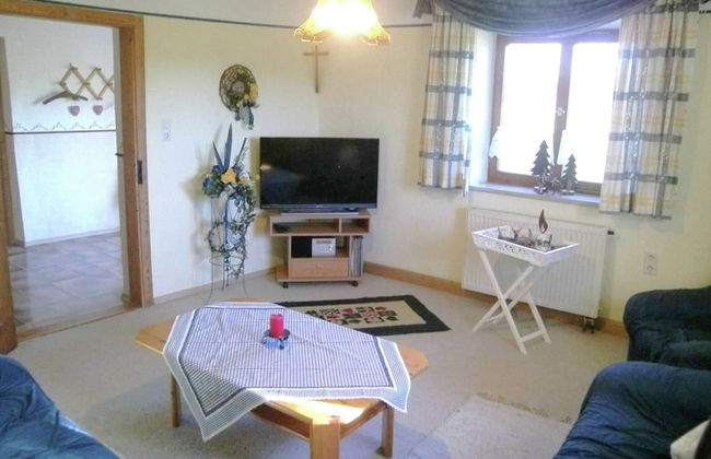 Cozy Holiday Home in Feldwies near Ski Area - Photo 8