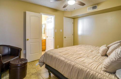 Sunny El Paso Home with Private Yard! - Foto 6