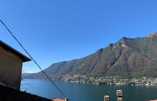 Romantic & Private Lake Como village house - Foto 7