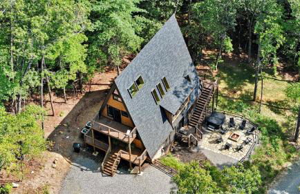 Secluded Luxe A Frame Lodge~ Hot Tub~ Fire Pit - Foto 54