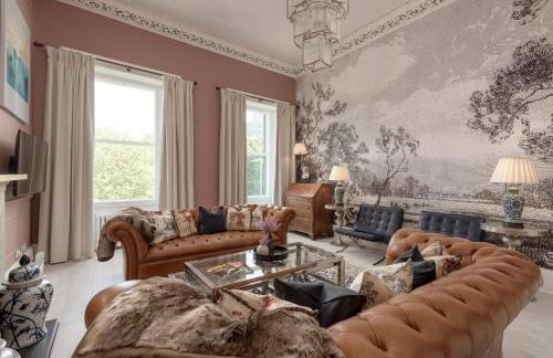 Edinburgh Castle Suite - The Edinburgh Address - Photo 9