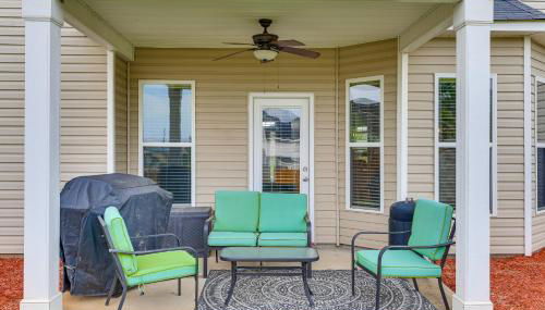 Spacious Family Home with Patio in Graniteville! - Foto 2