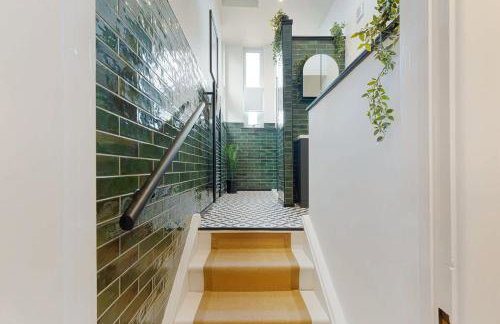 Bright and Airy 2BR Home Near Shops and Dining - Photo 25