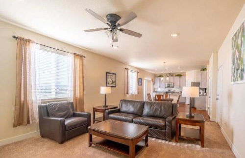 Newly Built 4BR Spacious Retreat in Peyton - Foto 3