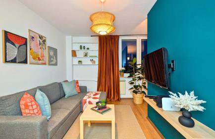 Bella Luna Luxury Suites - Warm & Modern Apt Near Old Town & Museums - Foto 2