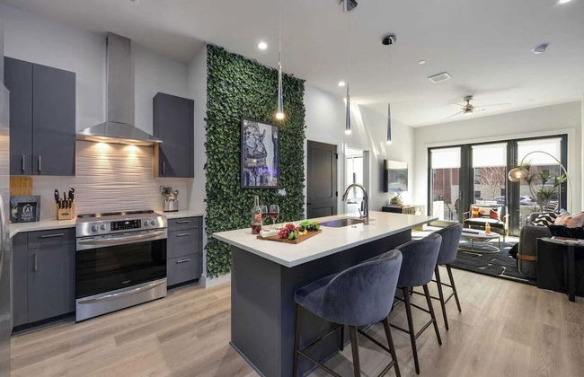 Nash Landing by Avantstay Heart of Midtown + Nashville Patio - Foto 1