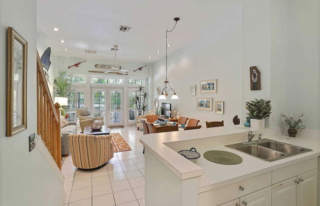 Key West Found by Avantstay Close to Shops w/ Patio & Shared Pool! Week Long Stays Only - Foto 18