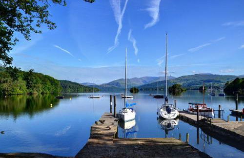 Luxury Pet-Friendly 2 Bed Retreat in Central Bowness with Copper Roll-Top Bath & Sun Terrace - Foto 22