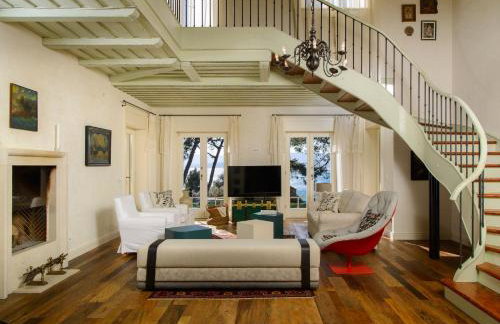 Elegant Brac Villa 4 Bedrooms Villa Shoreline Serenity Stunning Sea Views - Foto 21