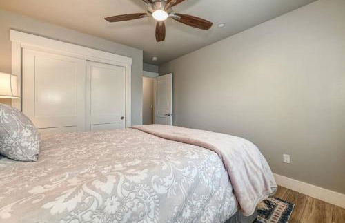 Cozy Two-Story Cottage Near Historic Folsom! - Foto 11