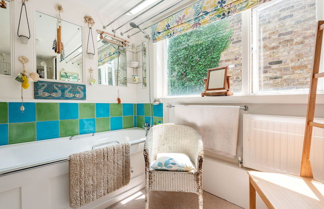 Enchanting Hammersmith Home Close to Shepherds Bush by Underthedoormat - Foto 22