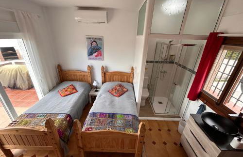 Stunning Villa Felipe, with private pool & hot tub - Foto 47