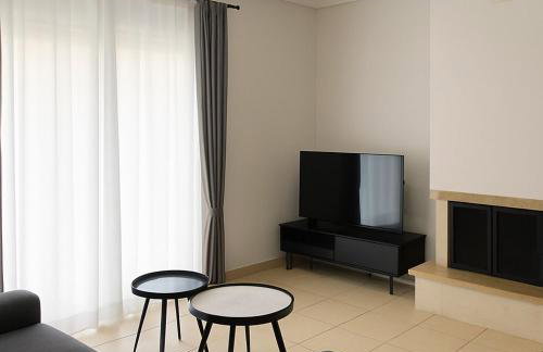 Urban Stay Pylaia - Photo 3