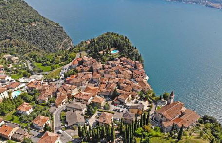 Casa La Pief 1 Giallo by Gardadomusmea - Photo 21