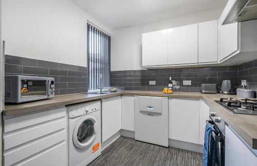 Stylish 3 Bed 3 en-suite home in a popular part of Liverpool - Close by to City Centre - Free Parking - Foto 5