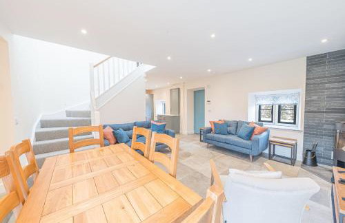 No 2 The Coach House - Photo 8