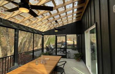 Adventure Barn - On HGTV Fixer to Fab -Access MTB - Foto 57