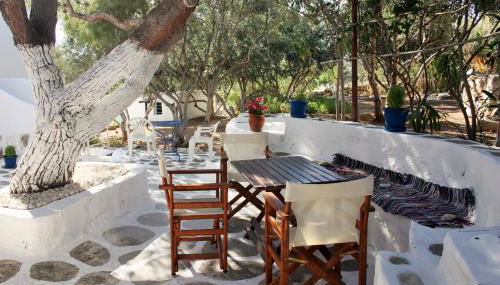 Meltemi Studios and Apartments - Foto 1