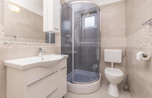 1 Bedroom Cozy Apartment In Senj - Foto 16