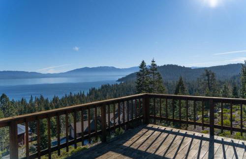 Sierra Lake View at Rubicon by Tahoe Getaways - 3 BR, Panoramic Lake Views, Private Hot Tub & Private beach! - Foto 26