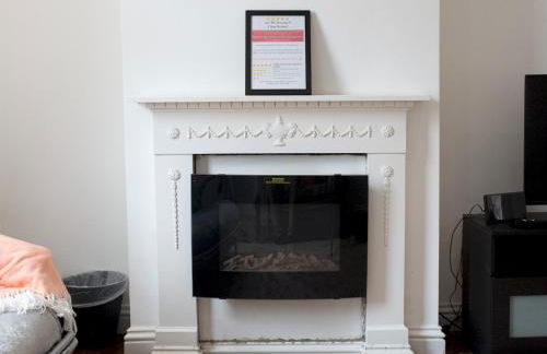 Pass the Keys 2BR House Garden Sleeps 6 Elizabeth Line - Foto 6