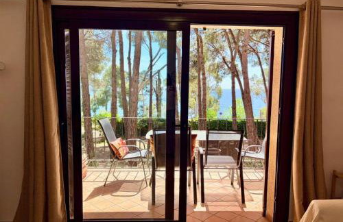 Apartamento con vistas al mar entre pinos - Photo 5