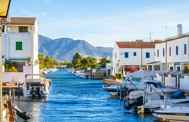 Empuriabrava Boat Rental Without License - Photo 1