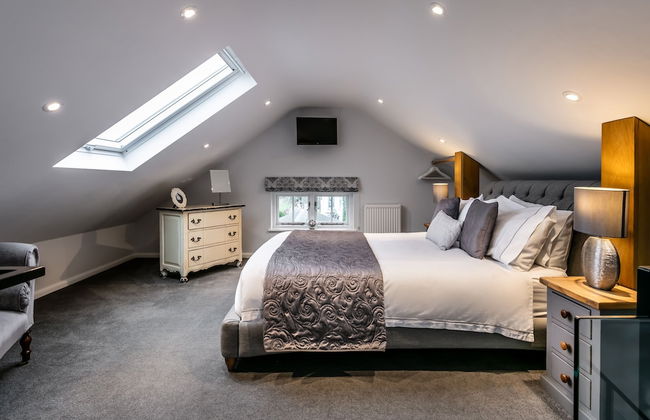 Boutique Sheds - Photo 9