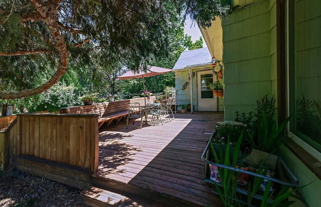 Madi's Place ~ Guest House - Foto 10