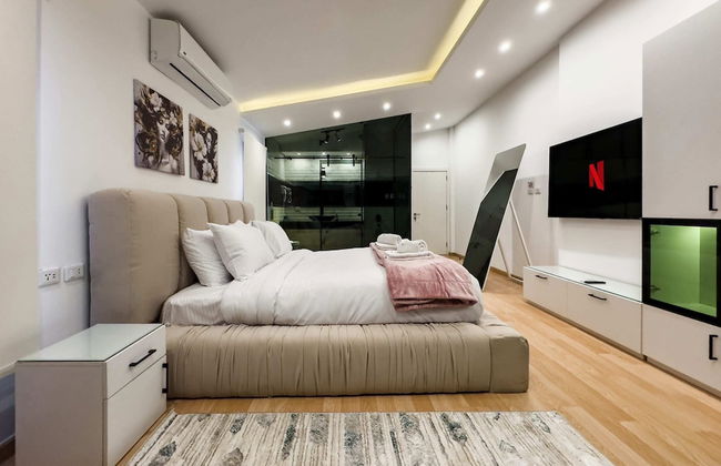 Xuru Stays I Posh & Panoramic 2bdr Rooftop 5 Min To Airport - Foto 3