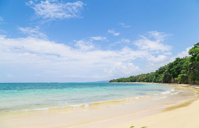 Silver Palms Charming 1BR Private Beach and Pool - Photo 15