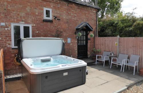 Arden Hill Farm House - Sleeps up to 16 - Snooker Table - HOT TUB - Foto 17