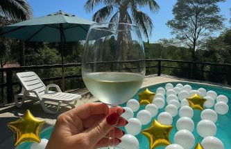 Sítio com piscina, churrasqueira, lareira, fogão à lenha, mesa de sinuca e vista para as montanhas - Foto 21