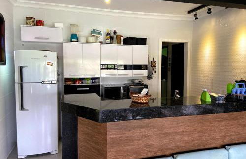 Solaris Beach House - Espaçosa e perto de tudo - Foto 14