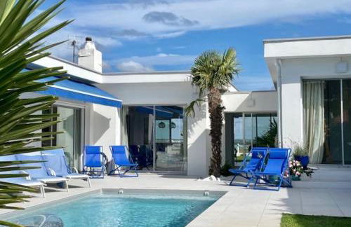 Villa de Mer, première ligne, plage et piscine - Foto 24