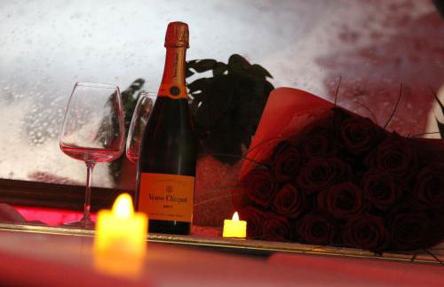 L alcove des Sens Jacuzzi sauna - Photo 2