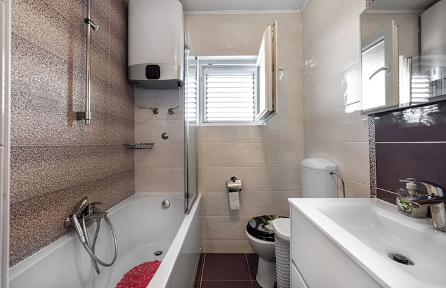 2 Bedroom Apartment Near Sibenik Krka Waterfalls - Foto 15