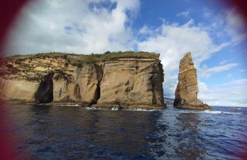 Um quarto da Casa Do Monte - Photo 1