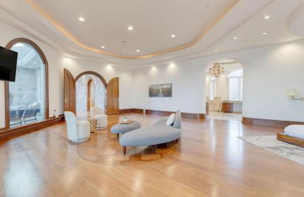 Bay Estate Luxe Waterfront Home w/ Private Pier, Main+guest House, Bay Views - Foto 38