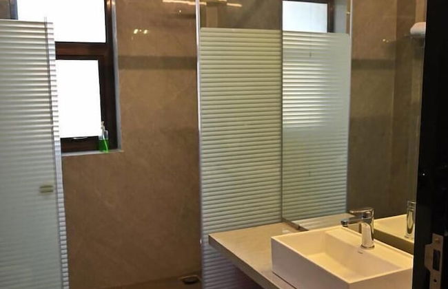 Shreeji Villa By Joy Suites - Photo 8