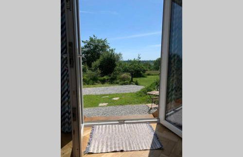 Apple Tree Hut - Photo 15