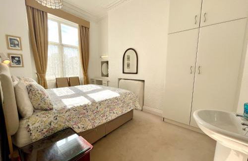 Seafront Apartments - Foto 14