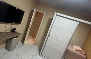 Quarto em AP compartilhado Ponta da areia - Foto 17