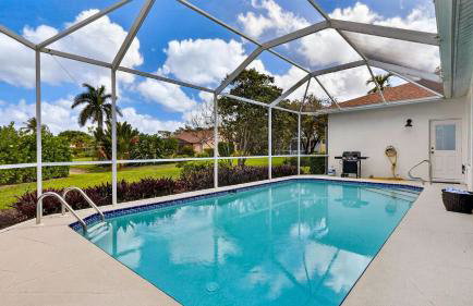 Private Pool Pond Views Bonus Lounge in Gated Naples Community Drive to Dining Sand - Foto 40