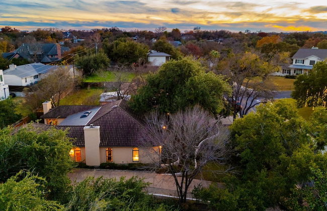 Chic & Secluded 4 BDR in Desirable Tarrytown! - Foto 29