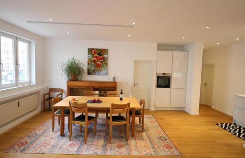 Fewo am Josephsplatz 125 m2 - Foto 1